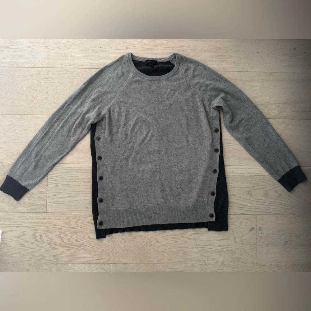 J.Crew Black/Gray color block size L